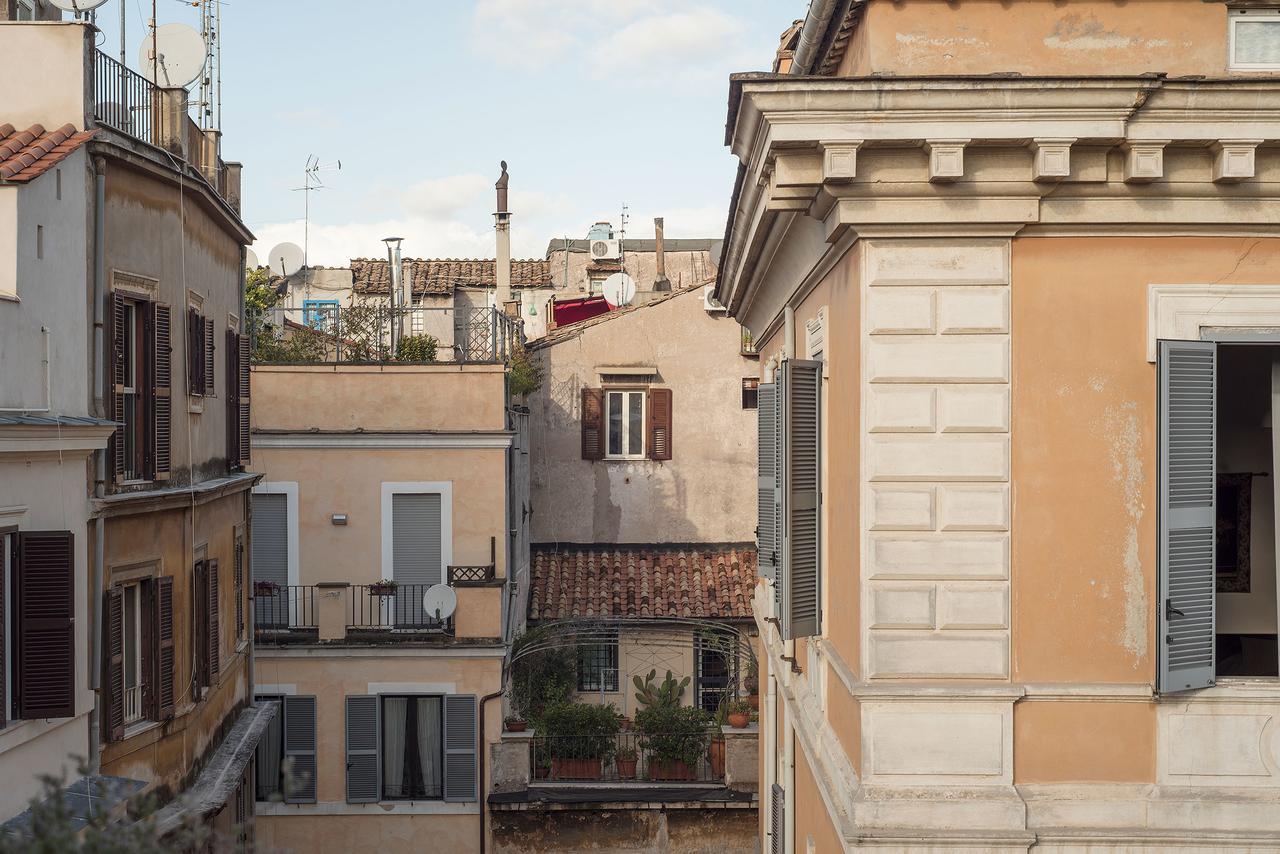 Appartement Penthouse With Terrace In The Heart Of Rome